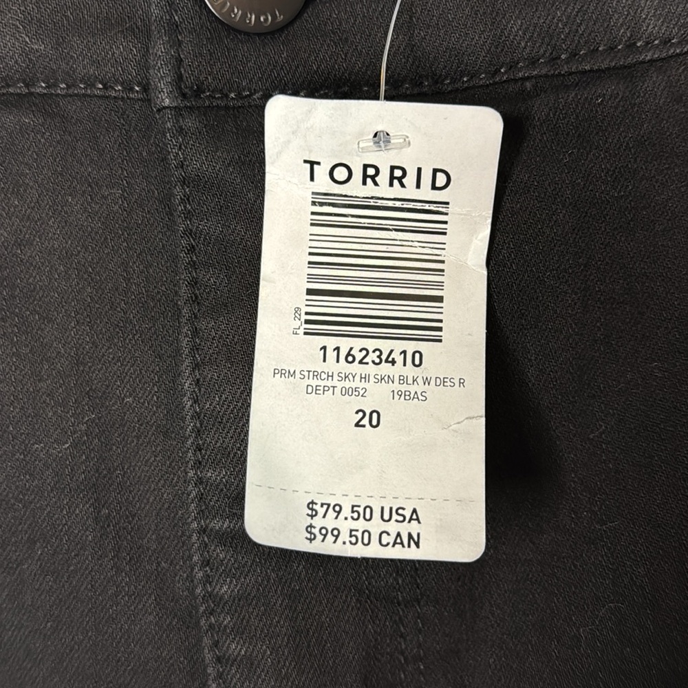 Torrid Jeans Black Skinny High Rise Distressed Stretch in Size 20 NWT - Picture 15 of 16